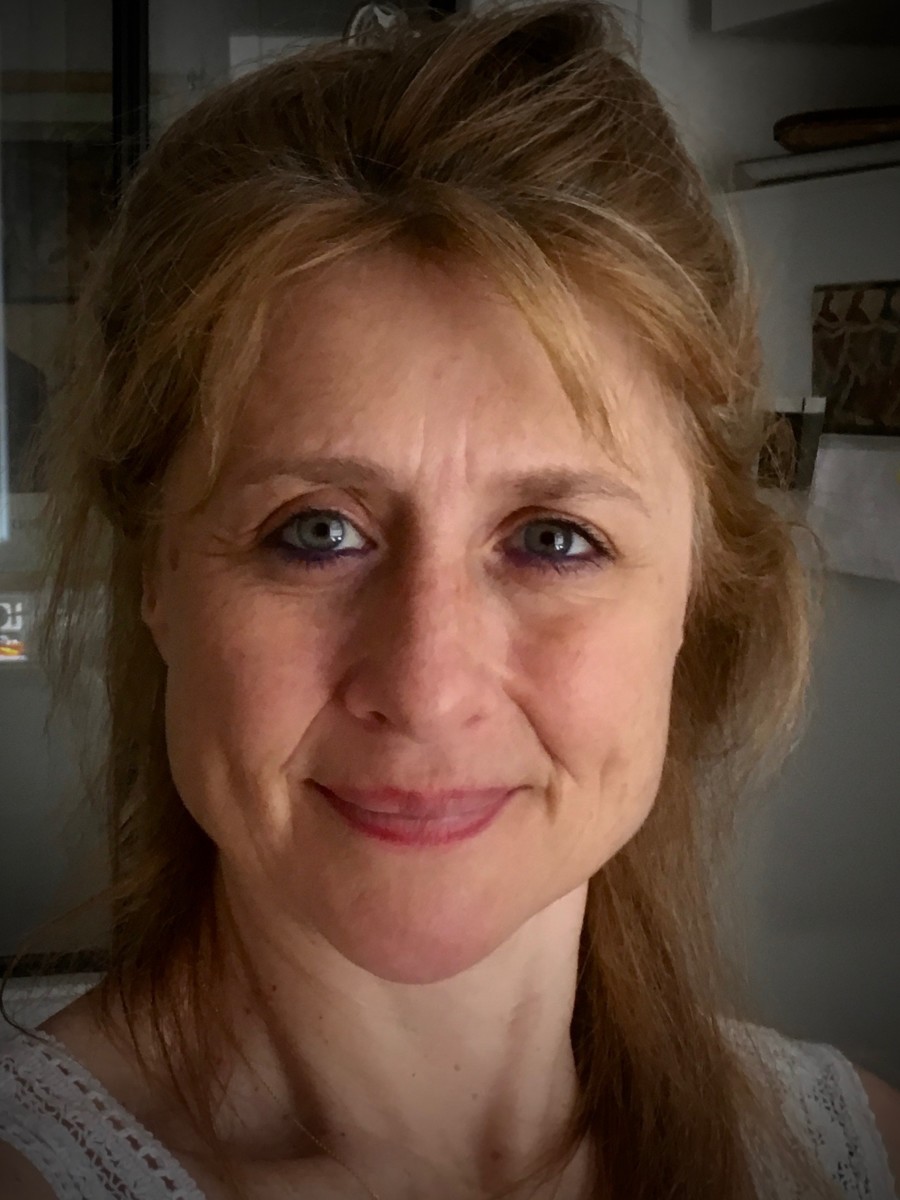 Hélène Viennet : je m’intéresse à comment ça danse…